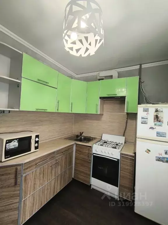 1-к кв. Чувашия, Чебоксары ул. Богдана Хмельницкого, 117 (32.9 м) - Фото 0