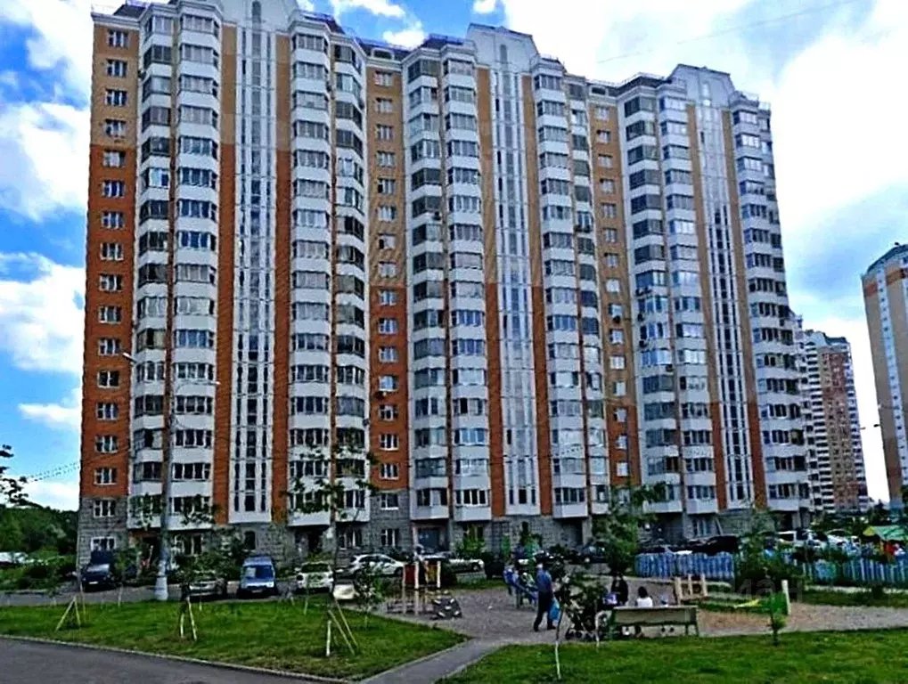1-к кв. Москва, Москва, Московский г. ул. Радужная, 17 (37.7 м) - Фото 0