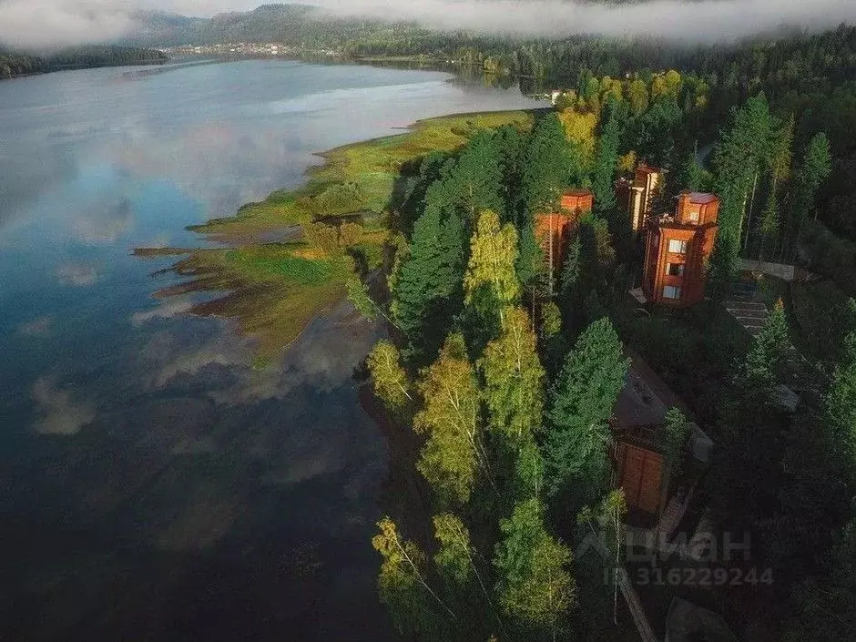 Комната Алтай, Турочакский район, с. Артыбаш Телецкая ул. (10.0 м) - Фото 2