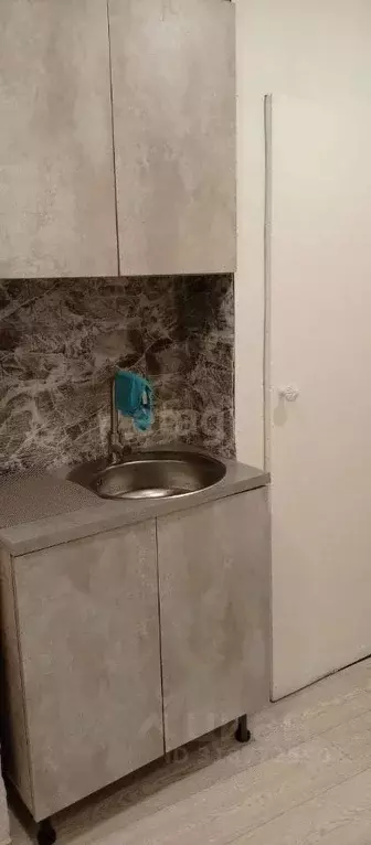 Студия Кемеровская область, Новокузнецк ул. 13-й Микрорайон, 9 (18.9 ... - Фото 0