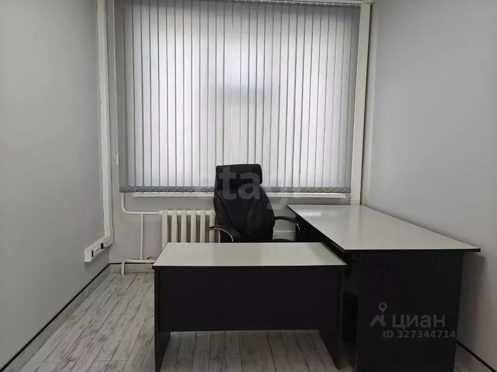 Офис в Тюменская область, Тюмень ул. 50 лет Октября, 206 (99 м) - Фото 2