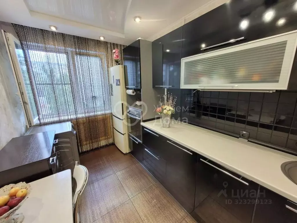 3-к кв. Волгоградская область, Волгоград бул. 30-летия Победы, 60 ... - Фото 2