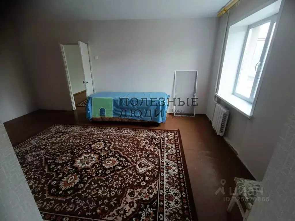 4-к кв. Белгородская область, Белгород ул. Белгородского полка, 33 ... - Фото 2