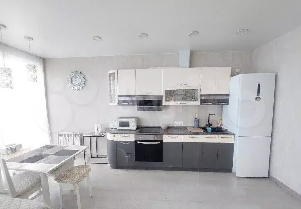 Квартира-студия, 40 м, 20/25 эт. - Фото 1