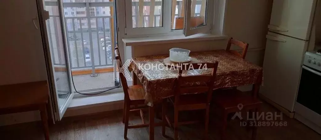 2-к кв. Челябинская область, Челябинск ул. Александра Шмакова, 15 ... - Фото 1