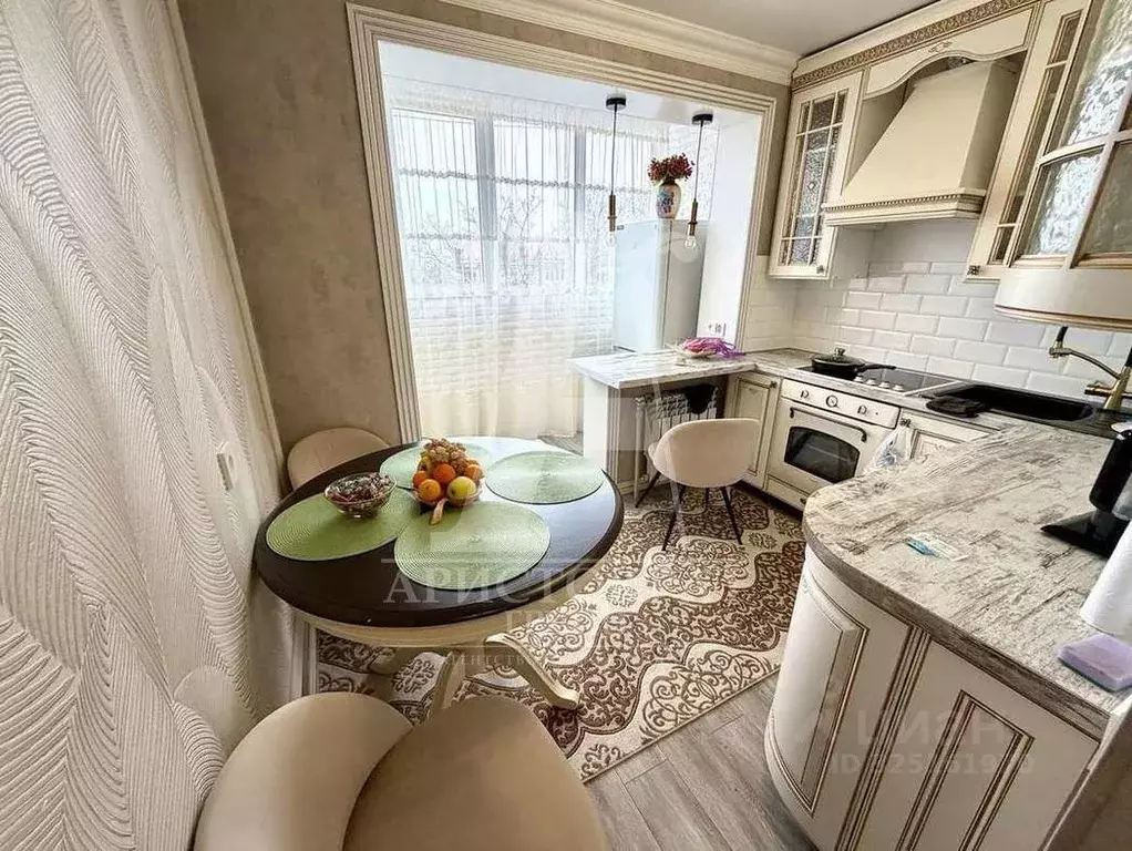 2-к кв. Ставропольский край, Пятигорск ул. Адмиральского, 31 (50.0 м) - Фото 1