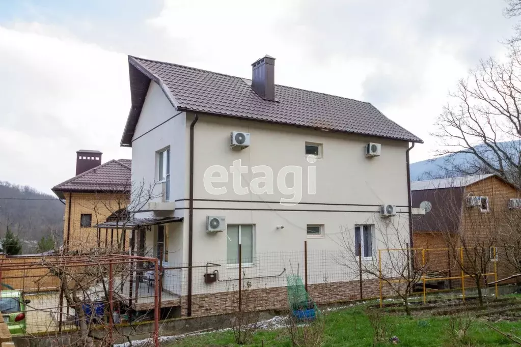 Дом в Краснодарский край, Геленджик городской округ, с. Адербиевка  ... - Фото 1