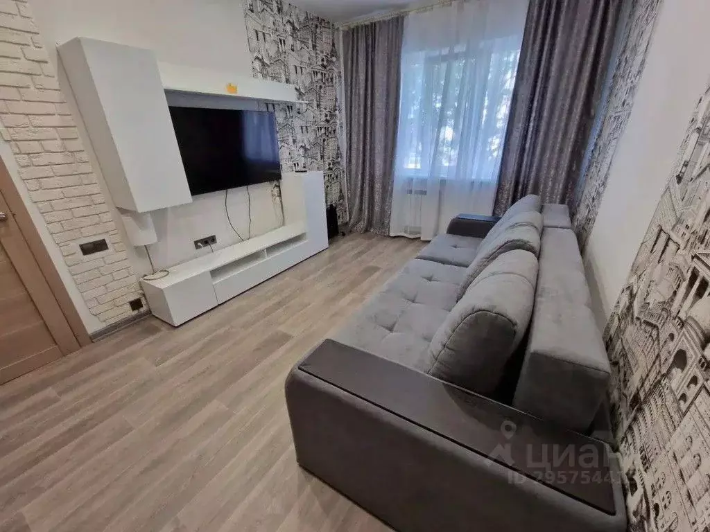 3-к кв. Мурманская область, Кировск Олимпийская ул., 69 (60.0 м) - Фото 1