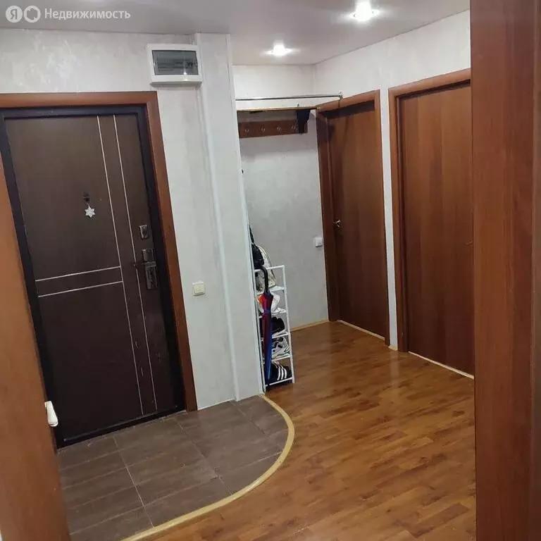 4-комнатная квартира: Челябинск, проспект Победы, 368Б (77 м) - Фото 1