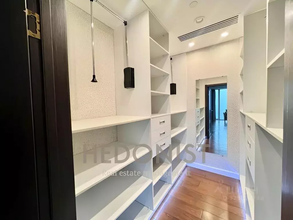 3-к кв. Москва 1-й Красногвардейский проезд, 21с2 (190.0 м) - Фото 2