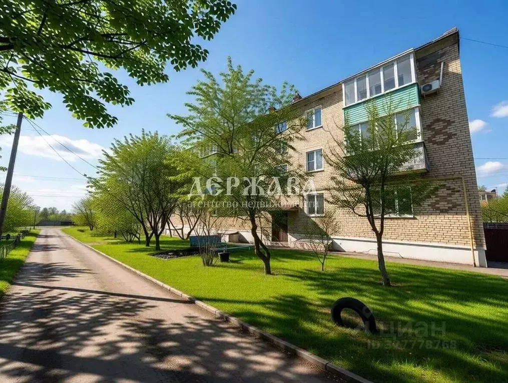 1-к кв. Белгородская область, Старооскольский городской округ, с. ... - Фото 1