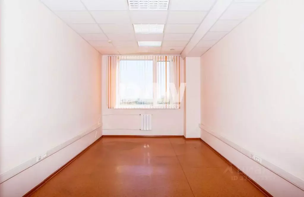 Офис в Челябинская область, Челябинск просп. Ленина, 2К (19 м) - Фото 1