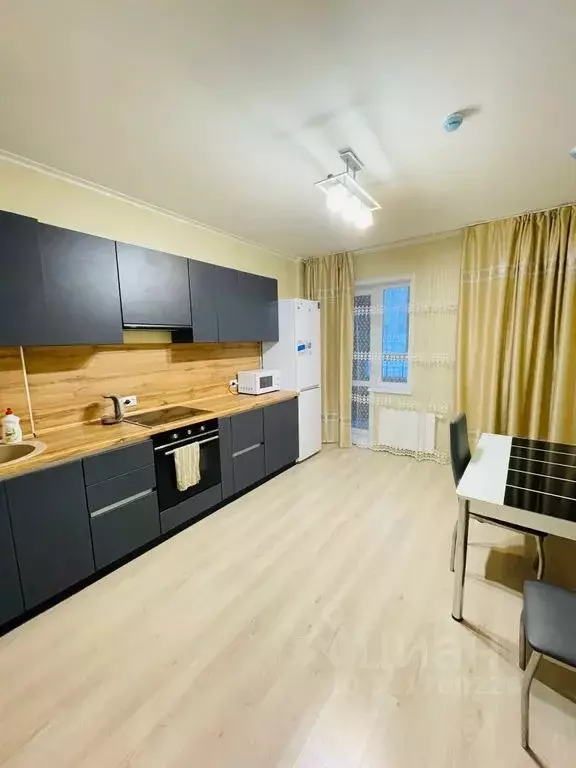 1-к кв. Пермский край, Пермь ул. Революции, 52В (41.0 м) - Фото 2