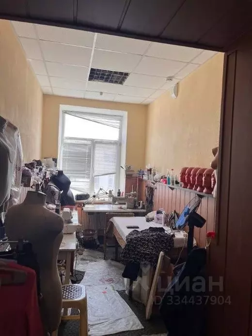 Помещение свободного назначения в Крым, Керчь ул. Кирова, 11 (10 м) - Фото 1