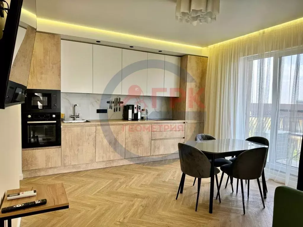 3-к кв. Крым, Евпатория ул. 60 лет ВЛКСМ, 31/3 (66.25 м) - Фото 0