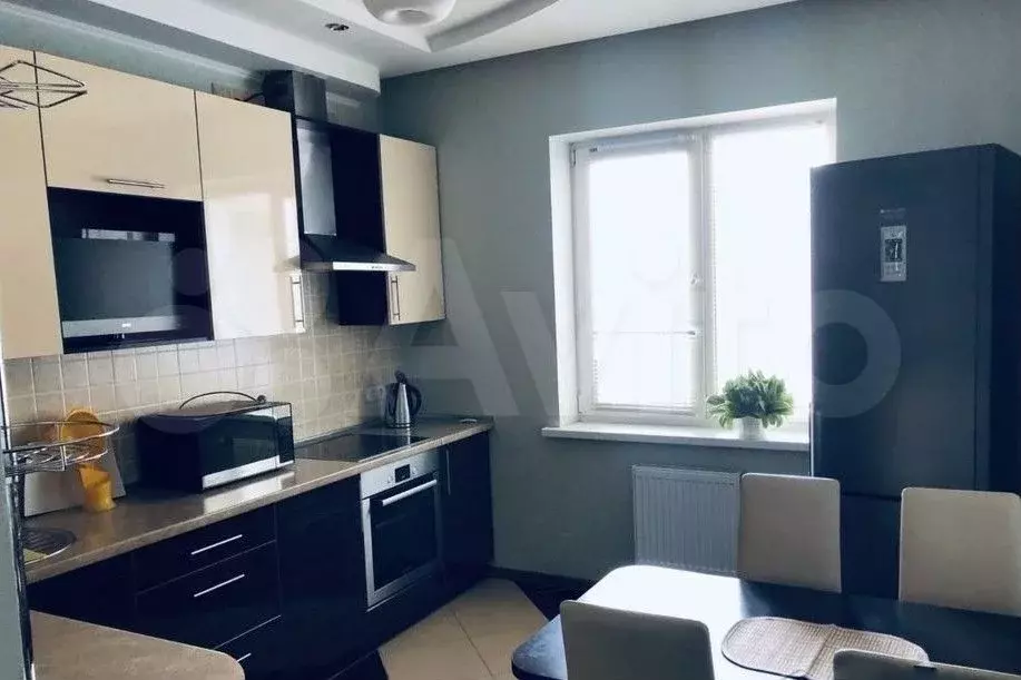 2-к. квартира, 49 м, 7/10 эт. - Фото 1