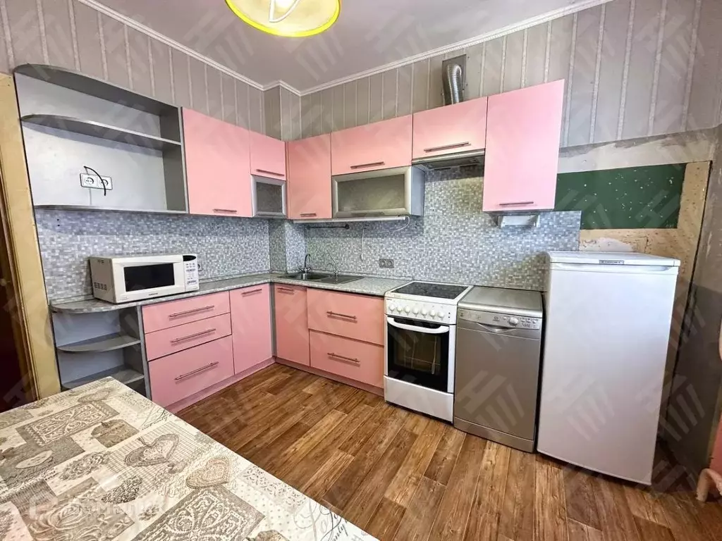 Продаётся 3-к квартира, 62.8 м - Фото 0