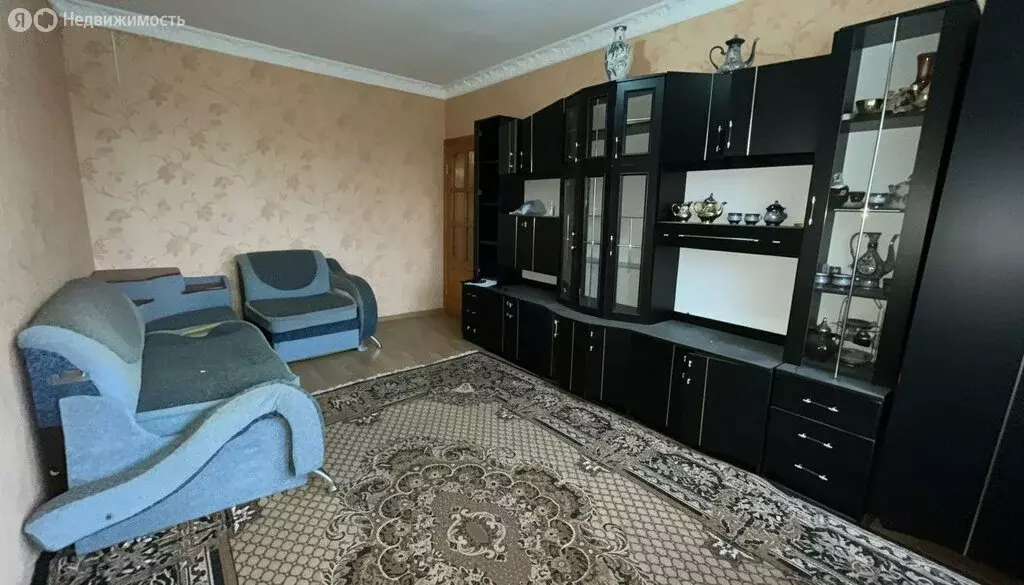 3-комнатная квартира: Лабинск, улица Калинина, 176 (68.5 м) - Фото 2