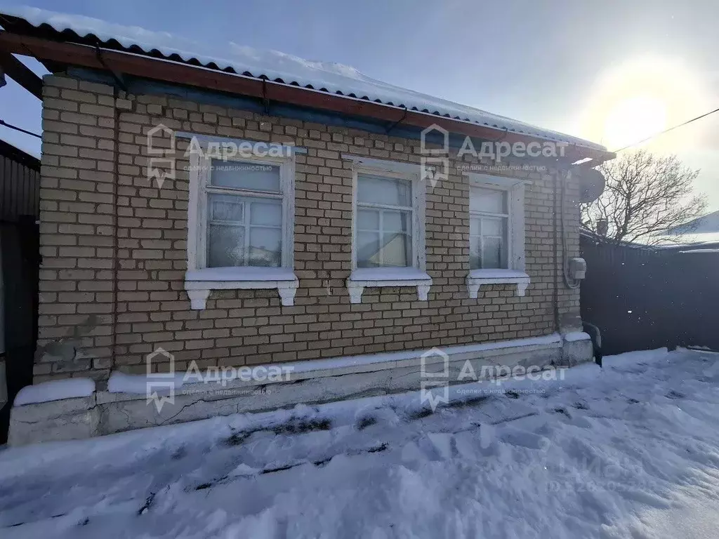 Дом в Волгоградская область, Волгоград Верхнезареченский пгт, ул. ... - Фото 1