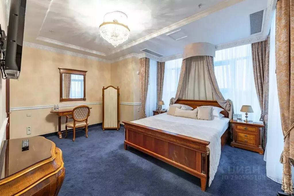 Комната Санкт-Петербург 6-я Советская ул., 12 (85.0 м) - Фото 0