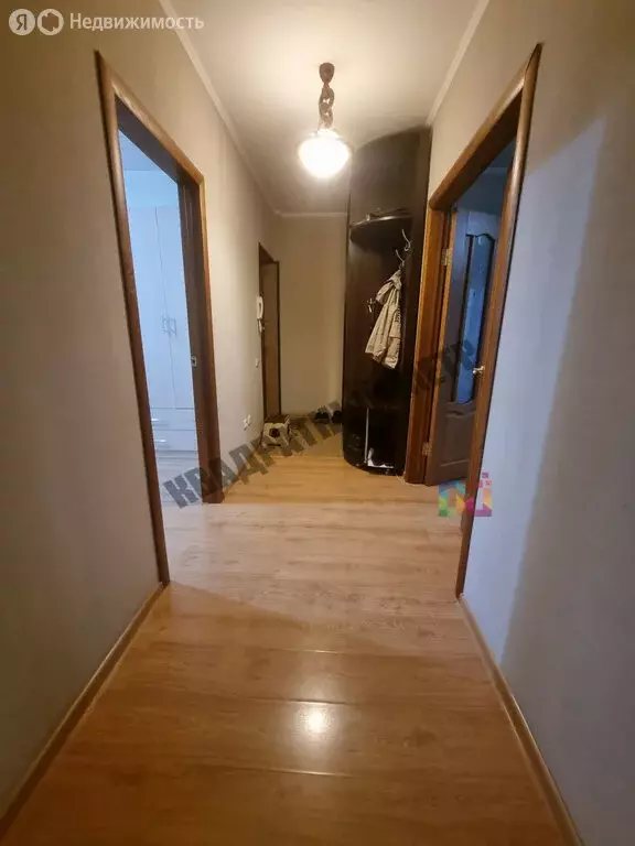3-комнатная квартира: Элиста, 6-й микрорайон, 27 (66.7 м) - Фото 1