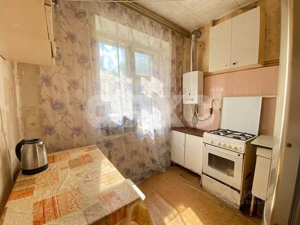2-к кв. Тульская область, Тула ул. Кутузова, 114 (42.0 м) - Фото 0