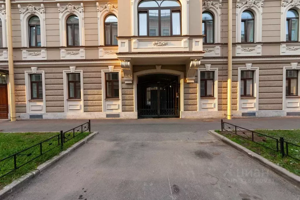 2-к кв. Санкт-Петербург 11-я Красноармейская ул., 7 (69.2 м) - Фото 1