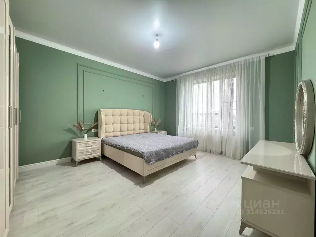 Коттедж в Кабардино-Балкария, Нальчик ул. Гобедашвили, 1К (200 м) - Фото 0