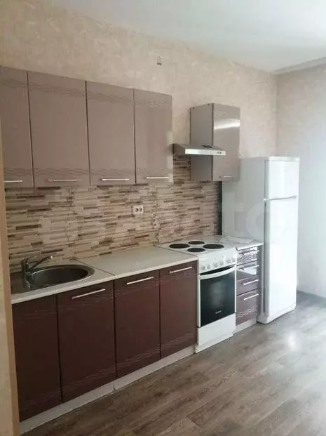 1-к. квартира, 42 м, 5/6 эт. - Фото 0