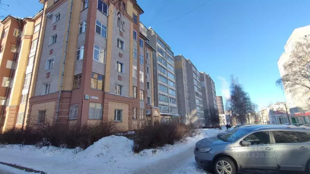 3-к кв. Кировская область, Киров ул. Володарского, 43 (61.0 м) - Фото 0