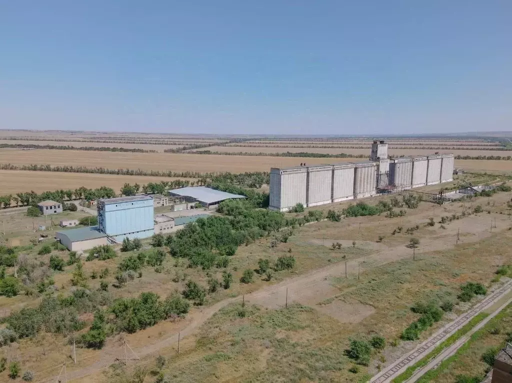 Производственное помещение в Ставропольский край, Благодарненский ... - Фото 1