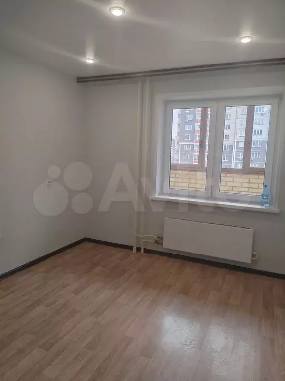 1-к. квартира, 40 м, 4/10 эт. - Фото 1