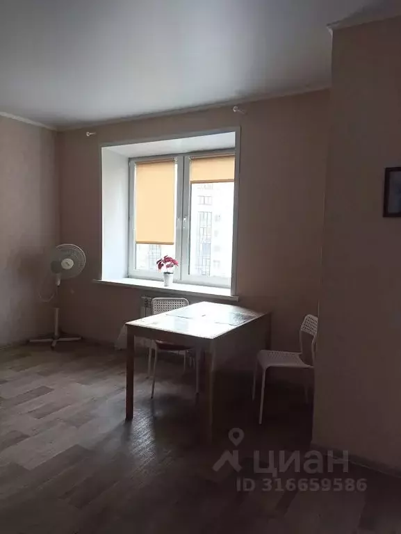Студия Омская область, Омск ул. Перелета, 31 (40.0 м) - Фото 1