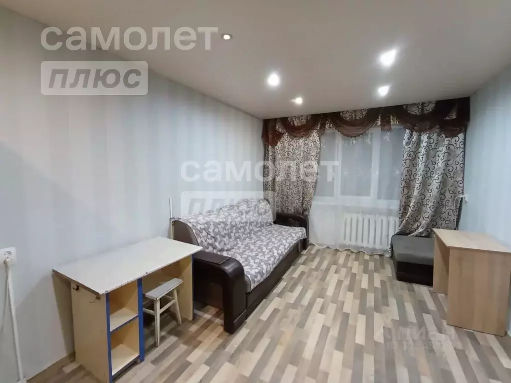 Комната Смоленская область, Смоленск ул. Куйбышева, 10 (17.2 м) - Фото 1