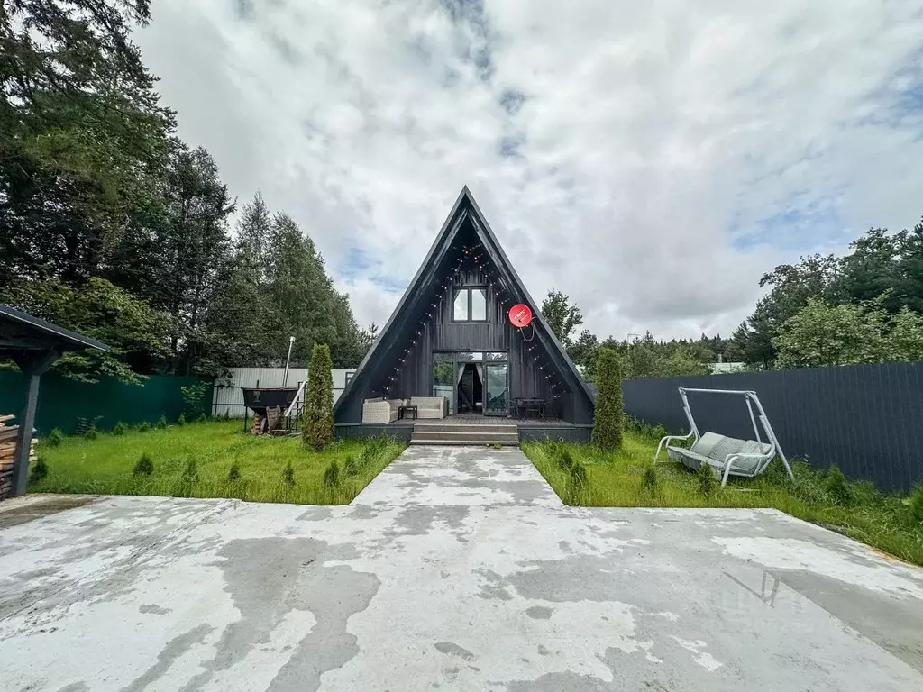Дом в Московская область, Одинцовский городской округ, д. Зайцево 14В ... - Фото 1