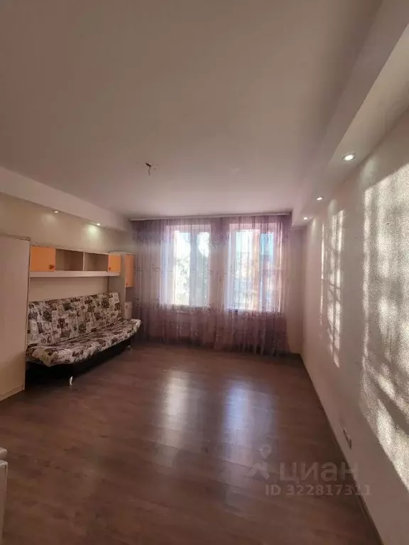 3-к кв. Омская область, Омск ул. 10 лет Октября, 48 (75.0 м) - Фото 1