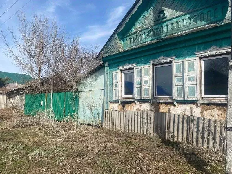 Дом в Оренбургская область, Саракташский район, Воздвиженский ... - Фото 1