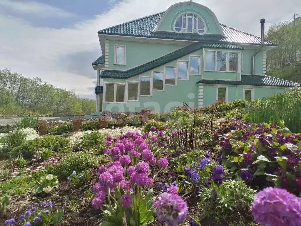 Дом в Камчатский край, Петропавловск-Камчатский Сероглазка жилрайон, ... - Фото 1