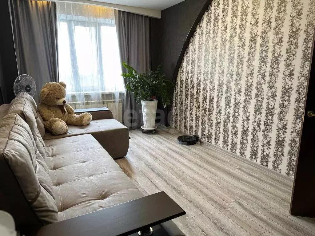 4-к кв. Белгородская область, Белгород ул. Есенина, 26 (84.0 м) - Фото 1