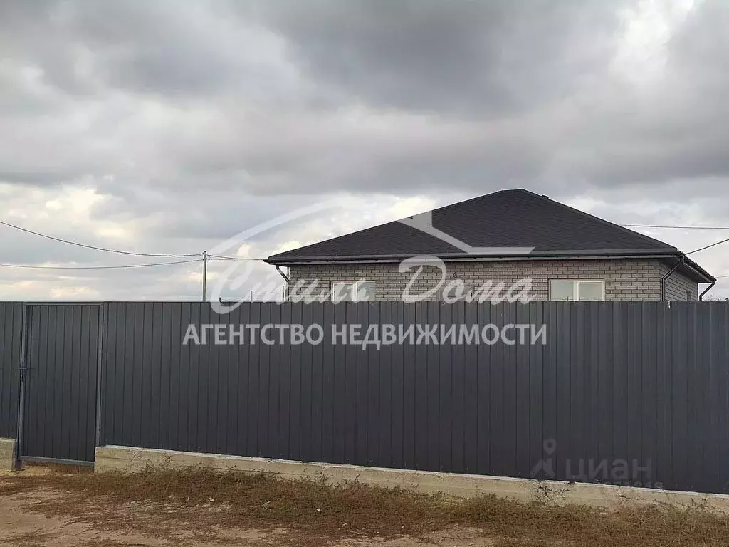 Дом в Волгоградская область, Городище рп, Дубок СНТ 479 (90 м) - Фото 1