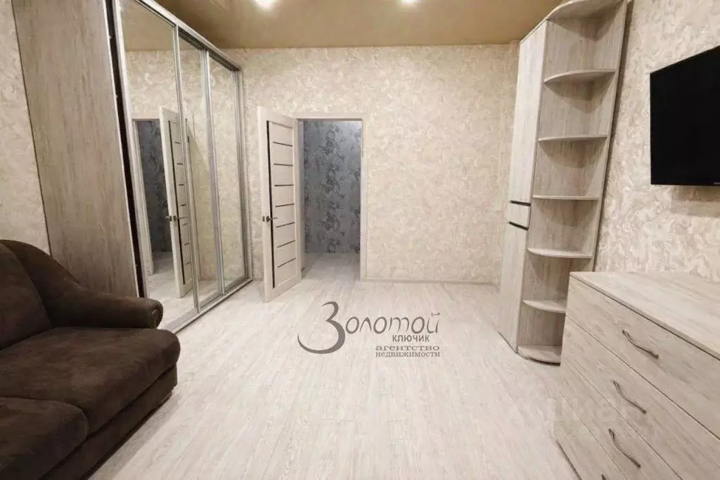 1-к кв. Нижегородская область, Дзержинск Учебный пер., 8 (40.4 м) - Фото 1