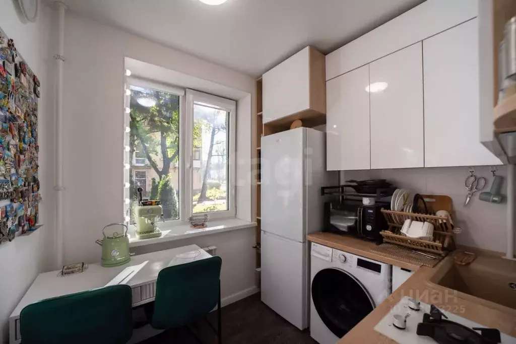 2-к кв. Калининградская область, Калининград Линейная ул., 7 (43.0 м) - Фото 1