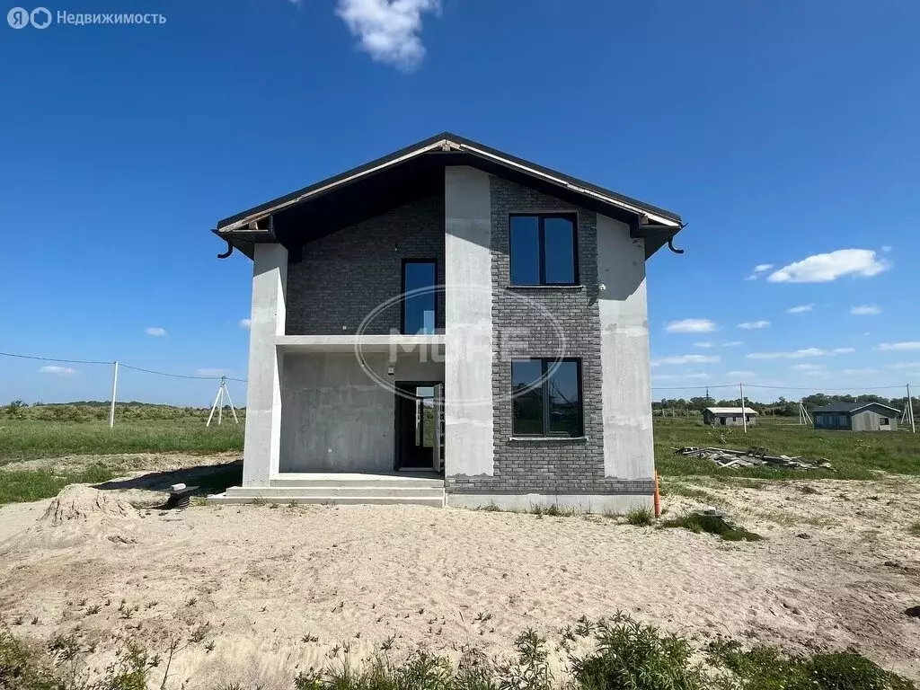 Дом в Калининградская область, Гурьевский муниципальный округ, посёлок ... - Фото 1