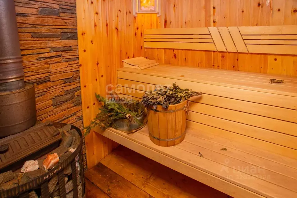 Дом в Кемеровская область, Кемерово ул. Сакко, 23 (120 м) - Фото 1