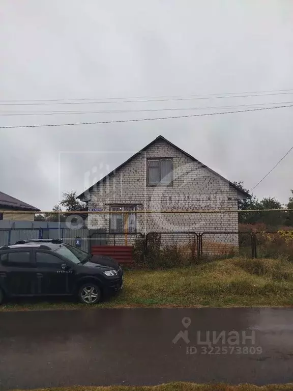 Дом в Воронежская область, Хохольский район, с. Гремячье  (45 м) - Фото 1