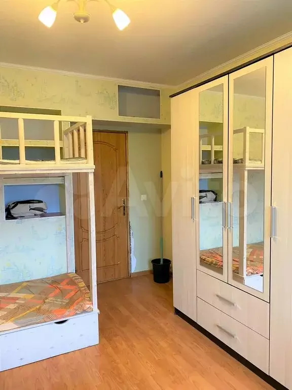 Комната 13,9 м в 3-к., 8/16 эт. - Фото 1
