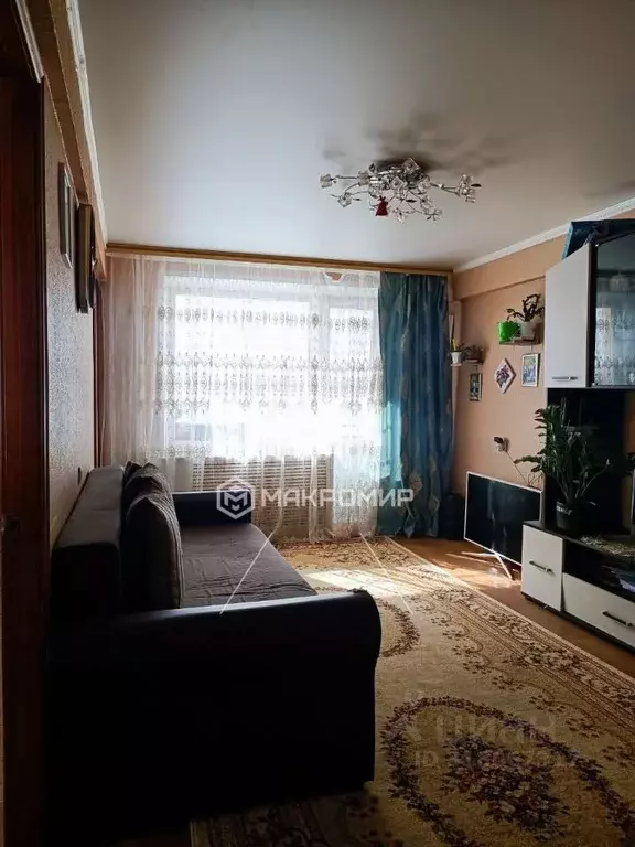3-к кв. Брянская область, Брянск Авиационный пер., 4/3 (49.0 м) - Фото 1
