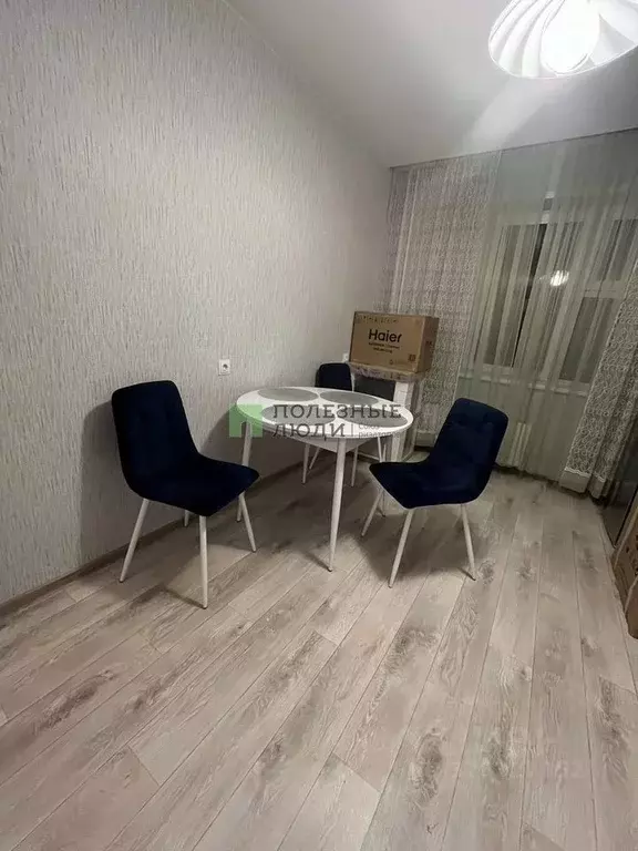 2-к кв. Красноярский край, Красноярск ул. Калинина, 112 (58.1 м) - Фото 1