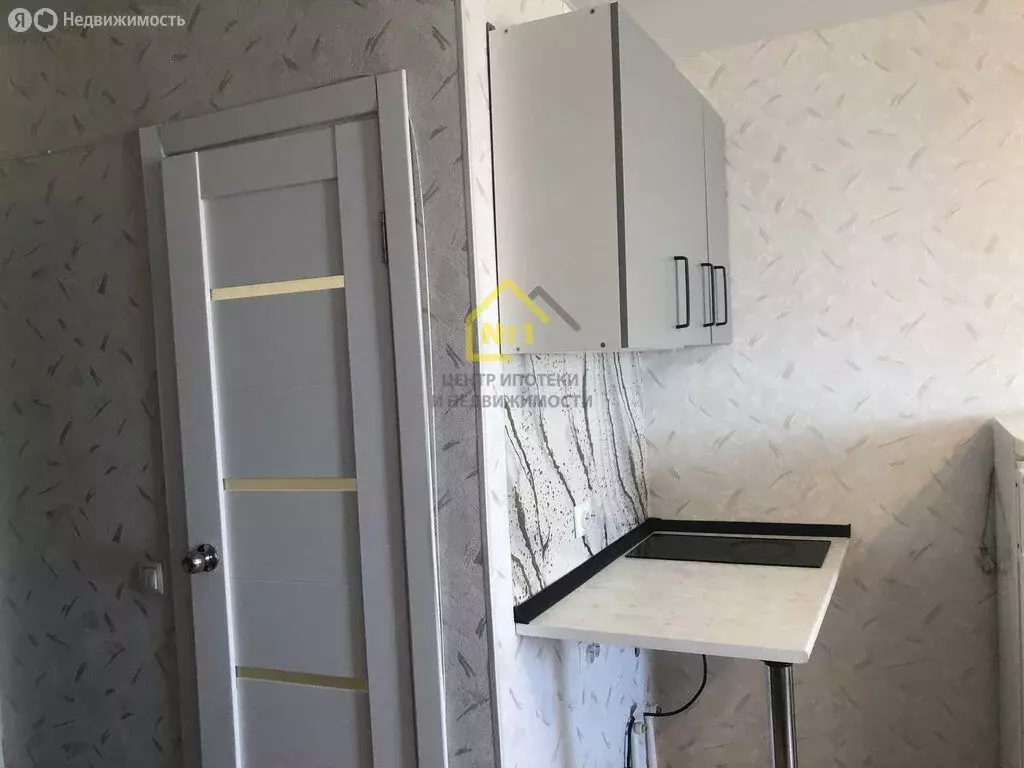 1к в 4-комнатной квартире (17.1 м) - Фото 0