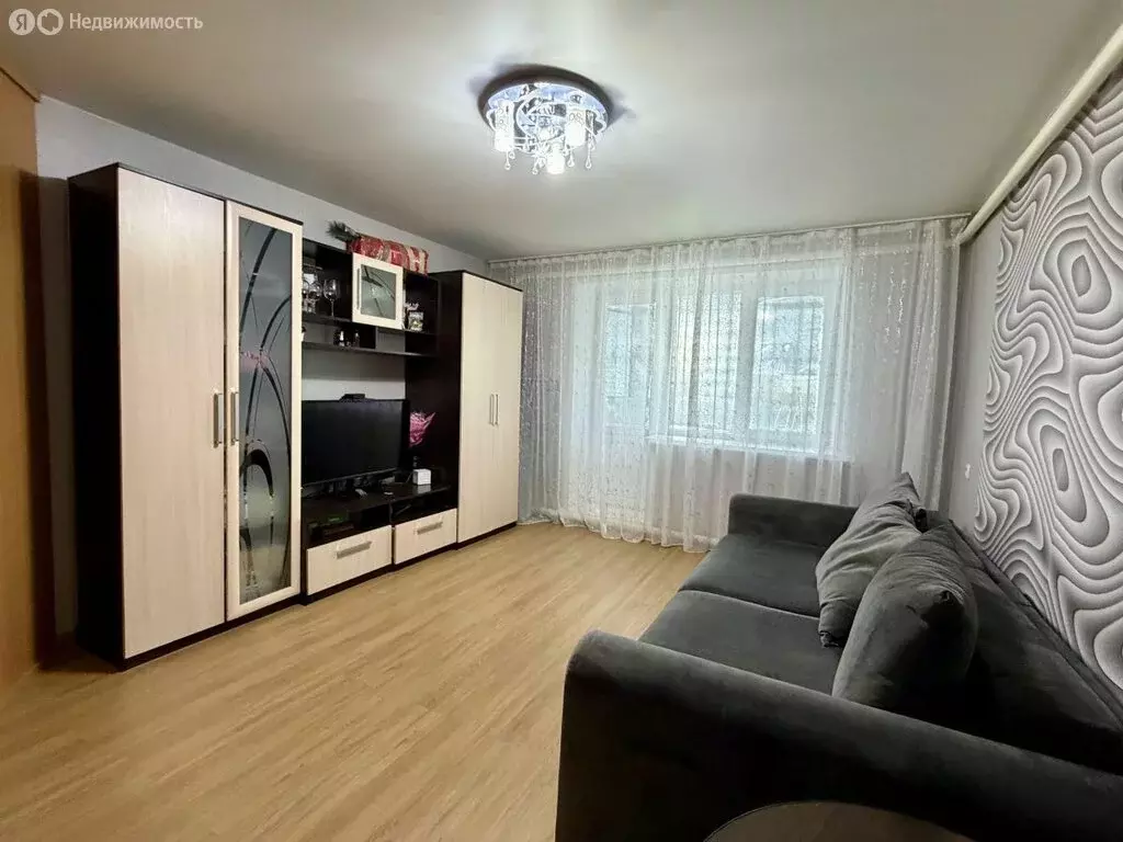 2-комнатная квартира: посёлок городского типа Нарышкино, улица ... - Фото 1
